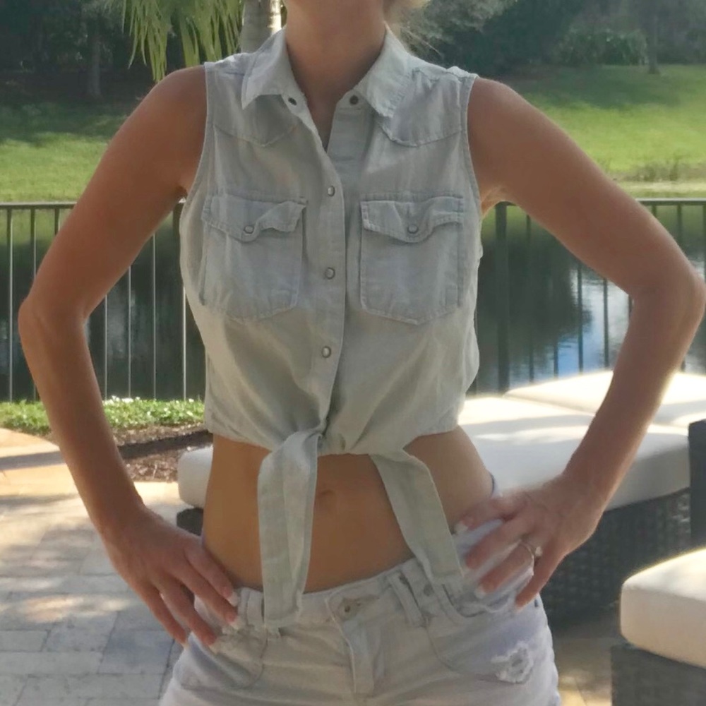 Jean button top